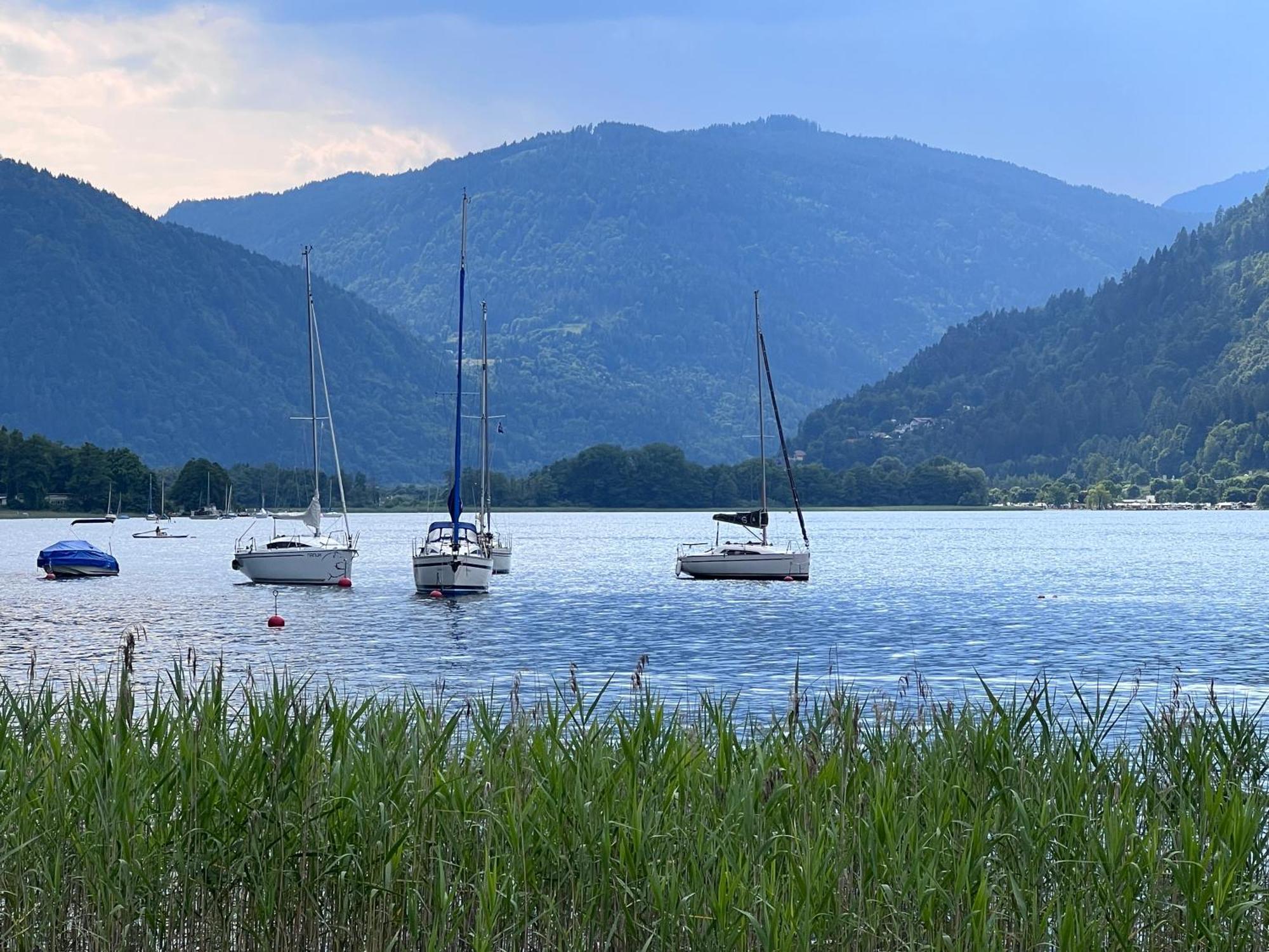 Ferienwohnung Mit Seeblick - Ossiacher See Gerlitzen Sattendorf Extérieur photo